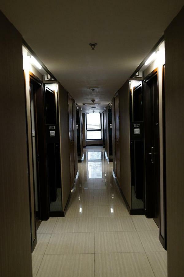 Cruise Hotel Kowloon  Esterno foto